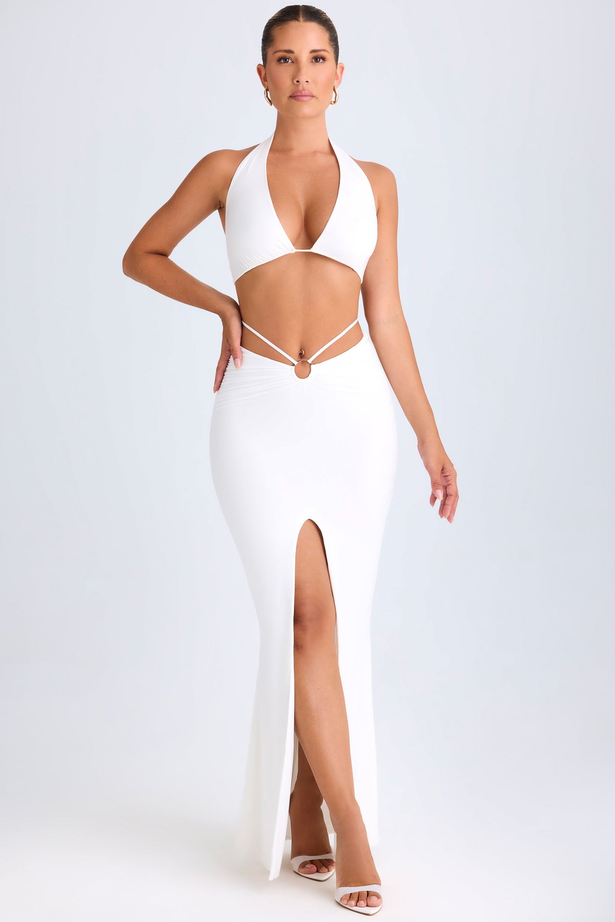 Chic Hardware-Detail Mid-Rise Maxi Skirt in White