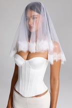 Chic Lace-Trim Veil in White