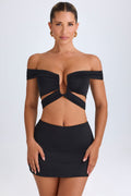 Chic Mid-Rise Micro Mini Skirt in Black