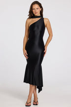 Chic Asymmetric Scarf-Detail Midaxi Dress in Black
