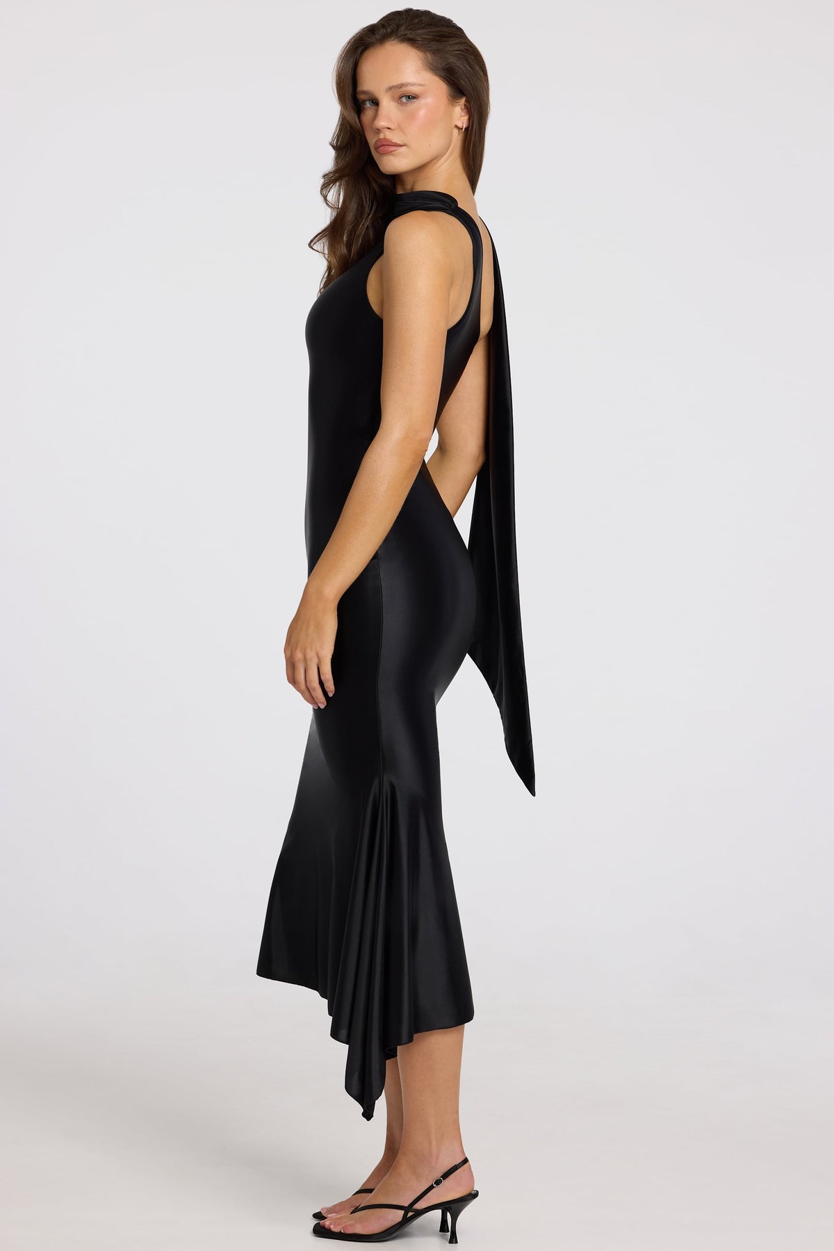 Chic Asymmetric Scarf-Detail Midaxi Dress in Black