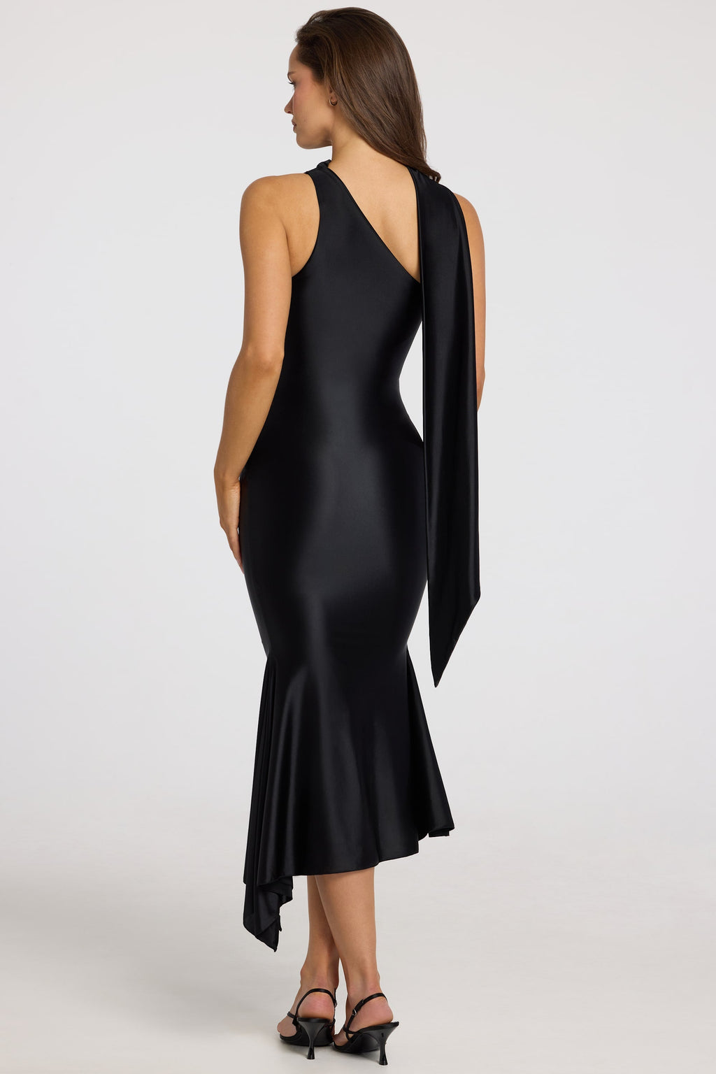 Chic Asymmetric Scarf-Detail Midaxi Dress in Black