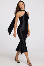 Chic Asymmetric Scarf-Detail Midaxi Dress in Black