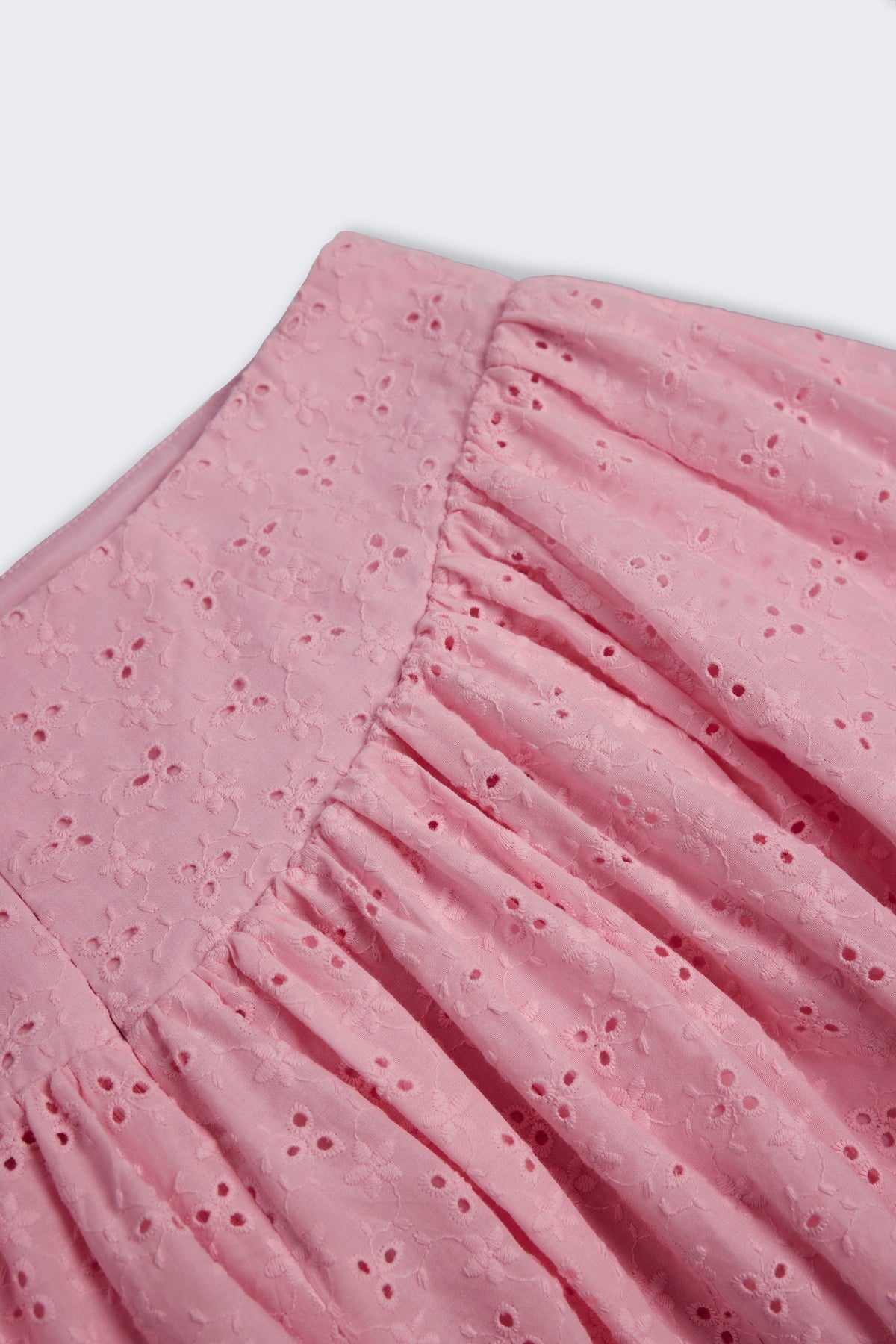 Chic Bow-Detail Broderie Anglaise Mini Skirt in Soft Pink