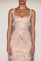 Chic Embellished Appliqué Soft-Scoop Corset Gown in Sand