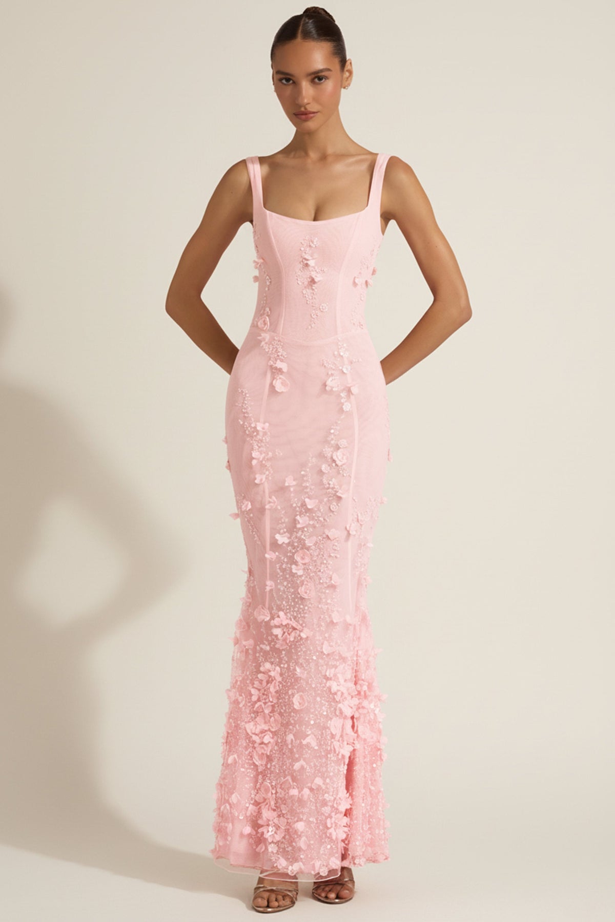 Chic Embellished Appliqué Soft-Scoop Corset Gown in Peony