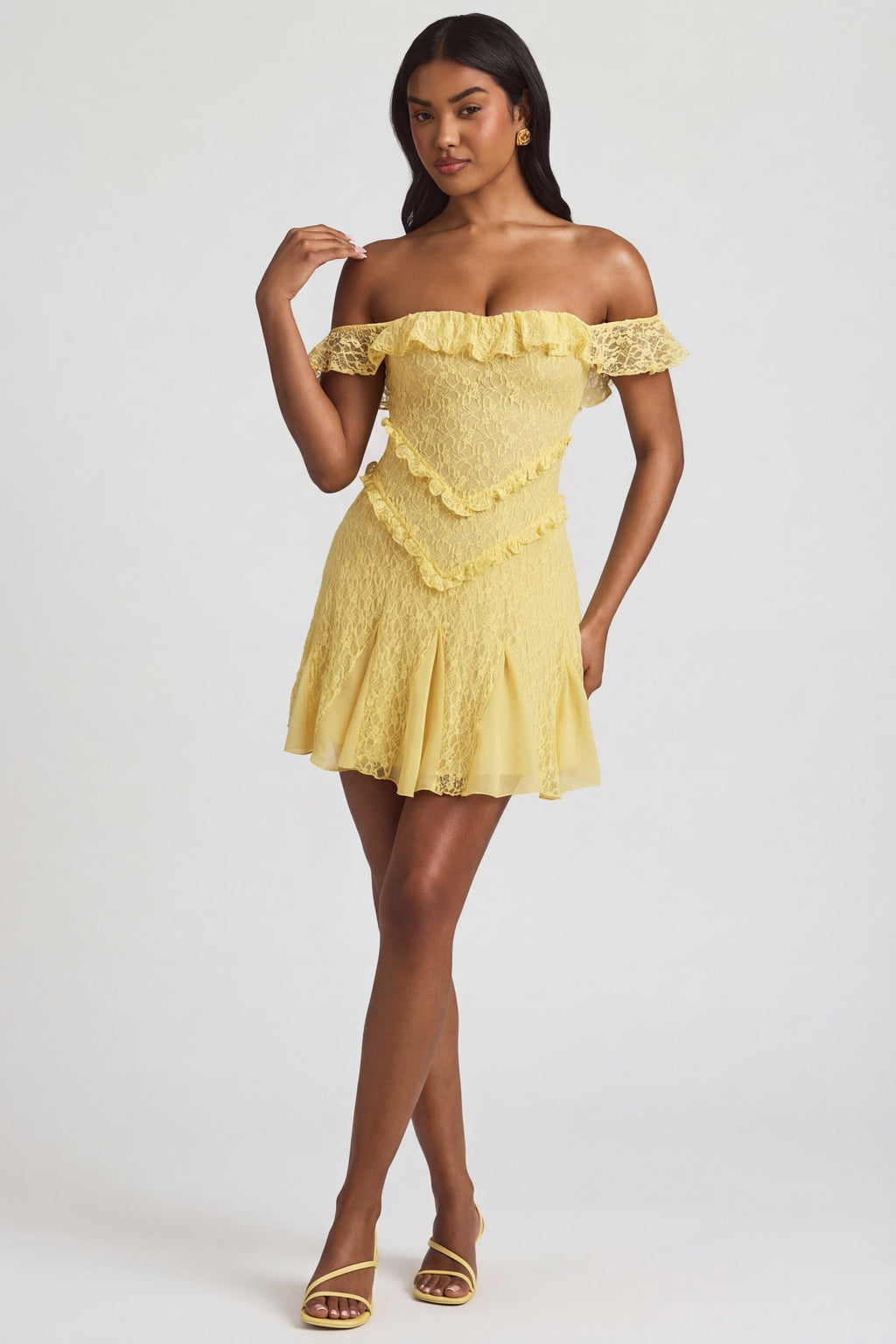 Chic Off-Shoulder Lace A-Line Mini Dress in Pastel Yellow