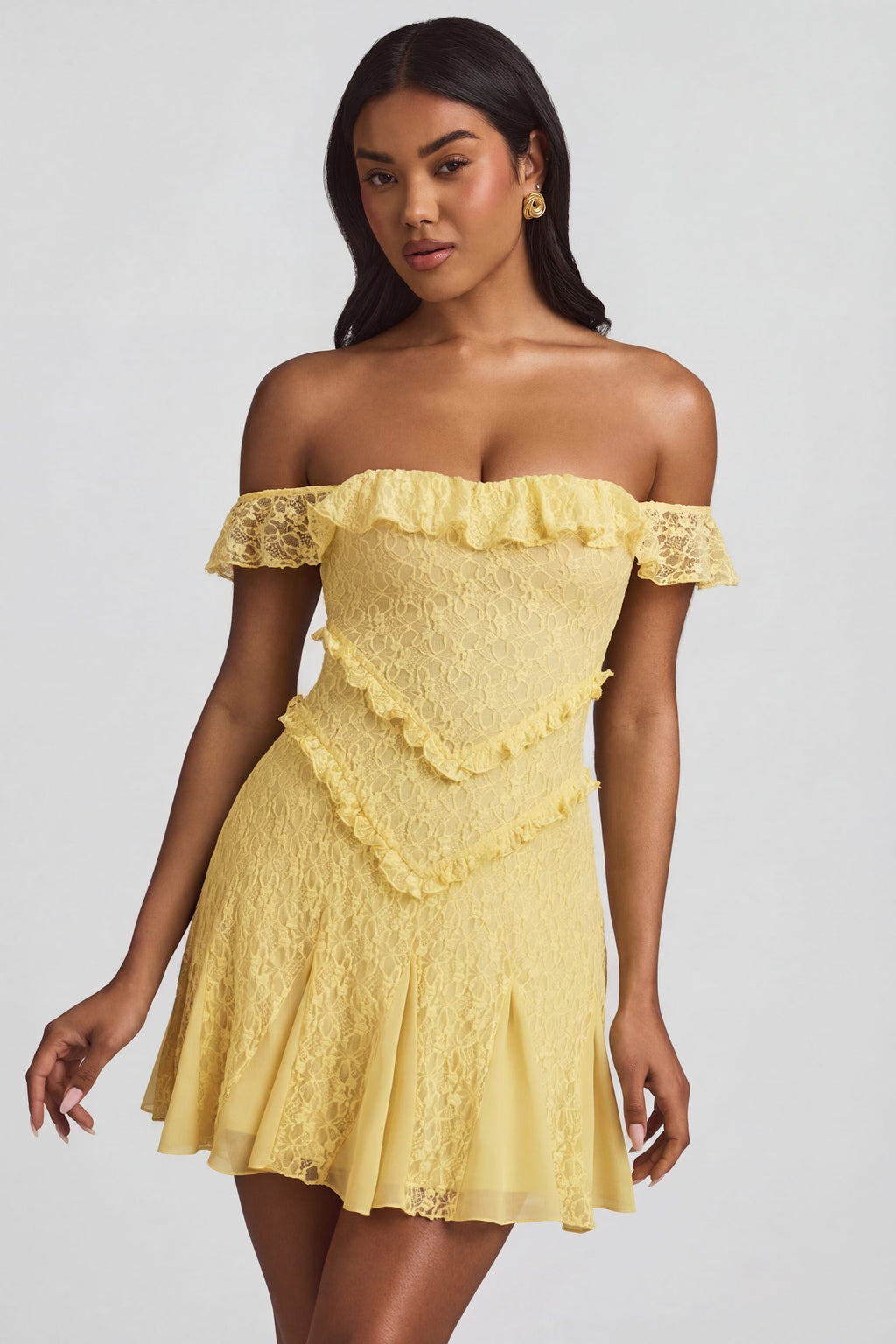 Chic Off-Shoulder Lace A-Line Mini Dress in Pastel Yellow
