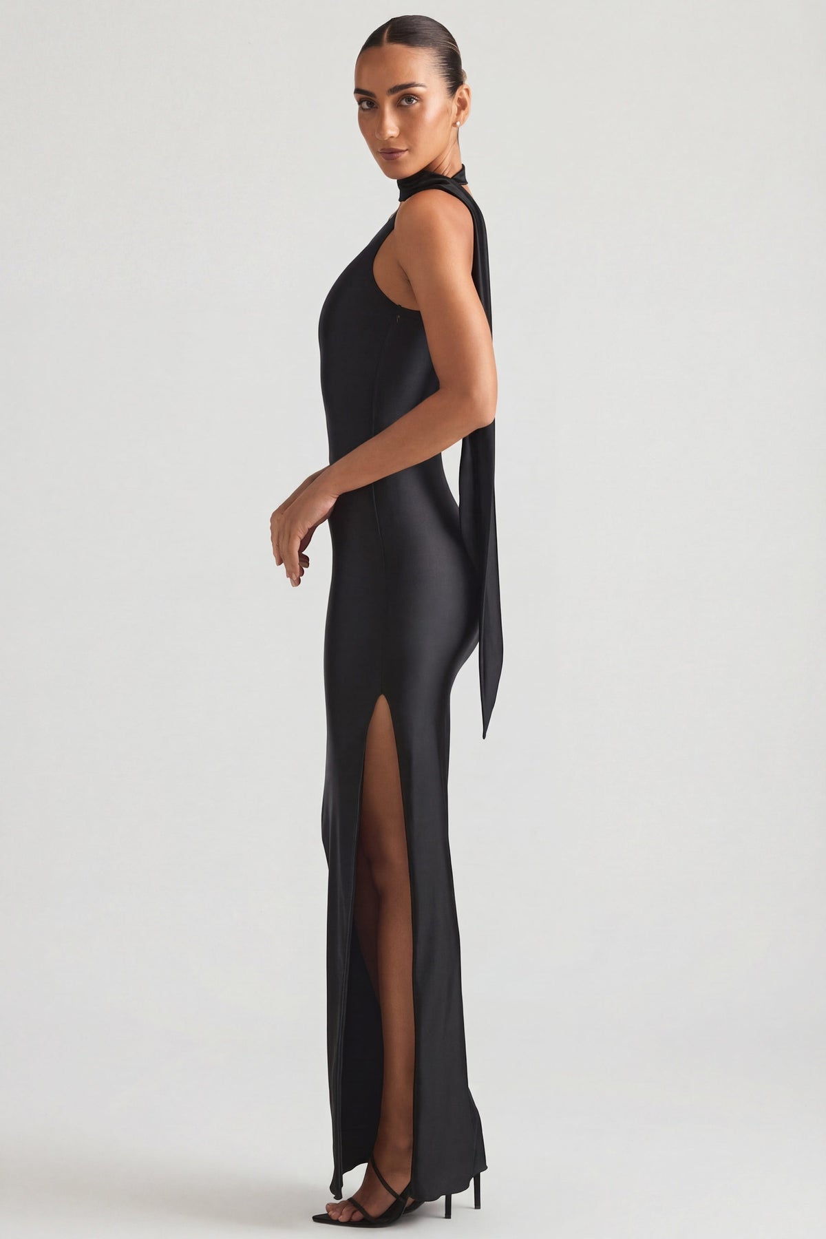 Chic Asymmetric Scarf-Detail Maxi Dress in Black