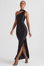 Chic Asymmetric Scarf-Detail Maxi Dress in Black