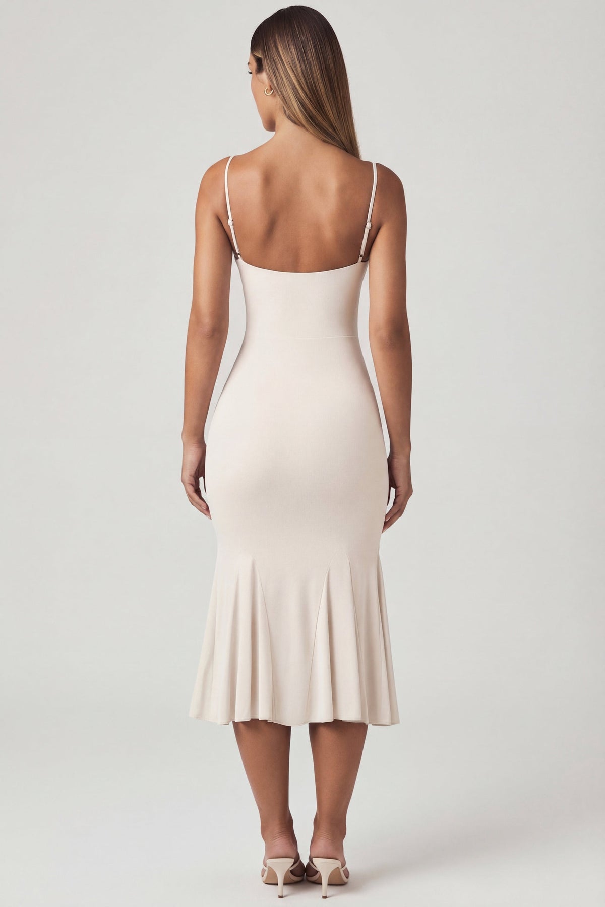 Chic V-Neck Godet Midaxi Dress in Ivory
