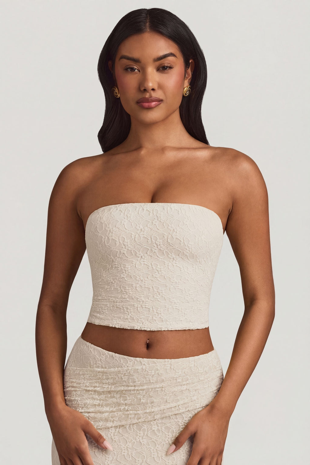 Chic Ruched Strapless Lace Top in Ivory
