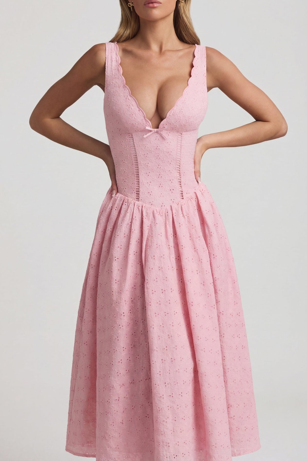 Chic Broderie Anglaise Bow-Detail A-Line Midaxi Dress in Soft Pink