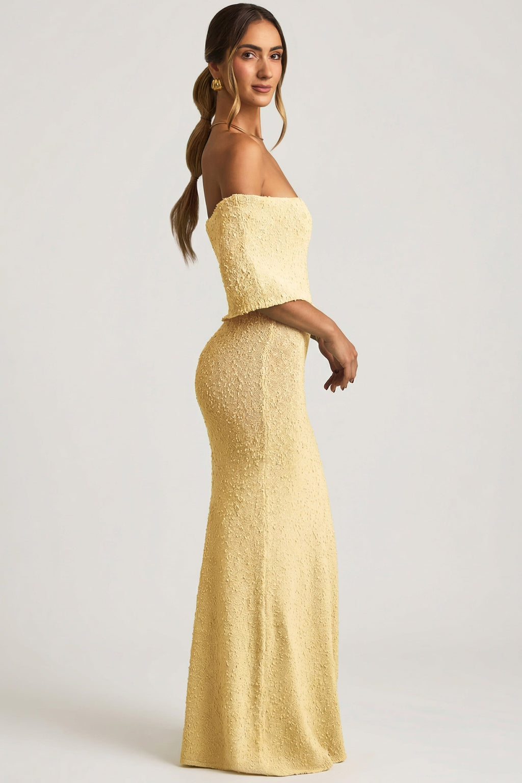 Chic Bouclé Off-Shoulder Maxi Dress in Yellow