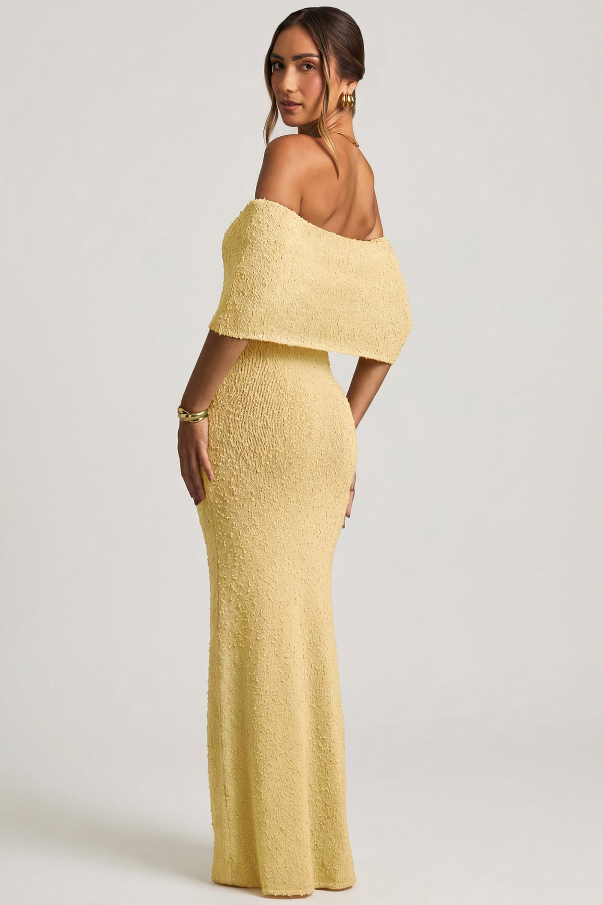Chic Bouclé Off-Shoulder Maxi Dress in Yellow