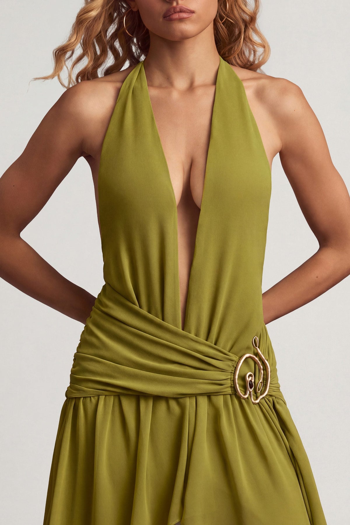 Chic Asymmetric Halterneck Maxi Dress in Olive Green