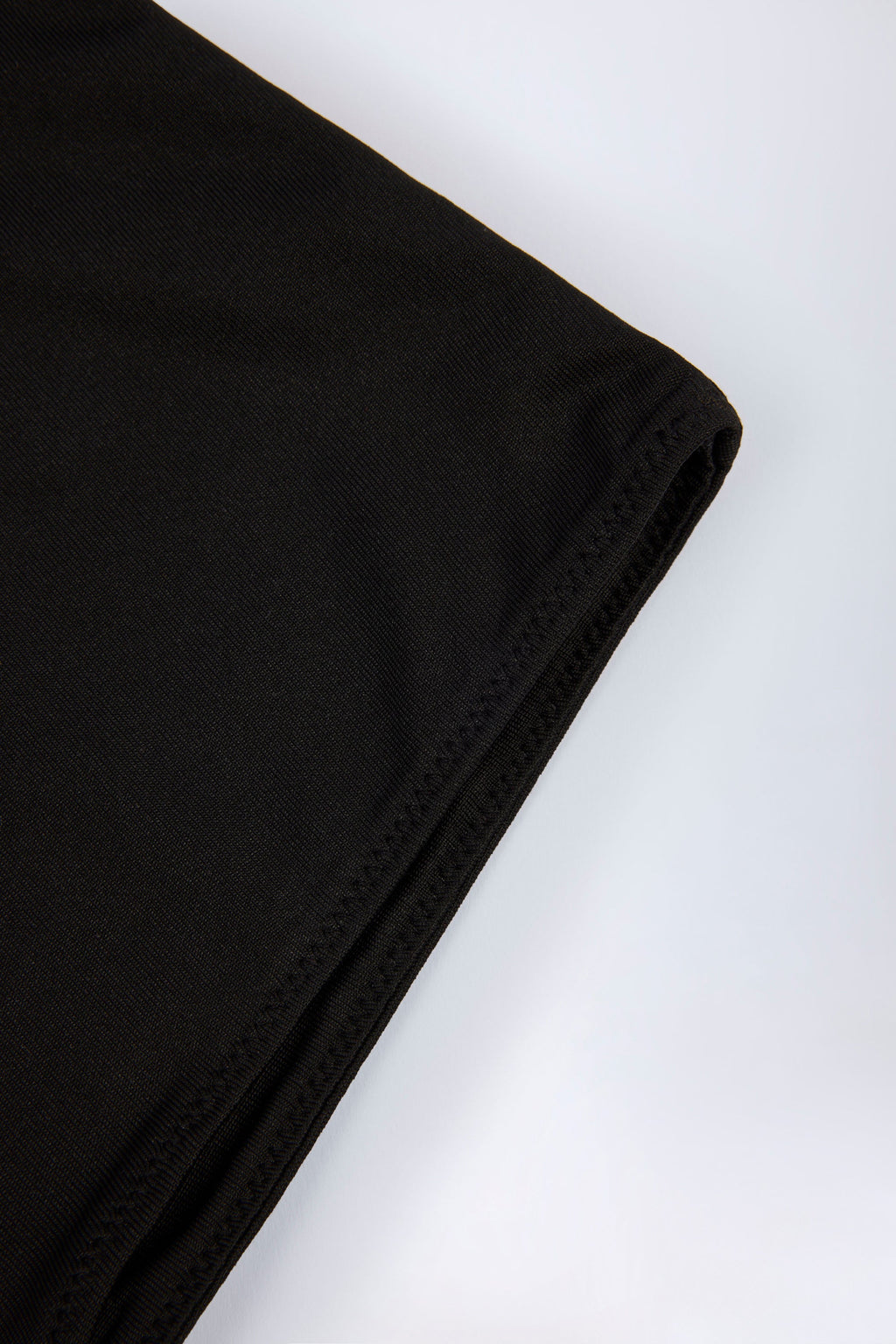 Chic Slinky Jersey Low-Rise Hot Pants in Black