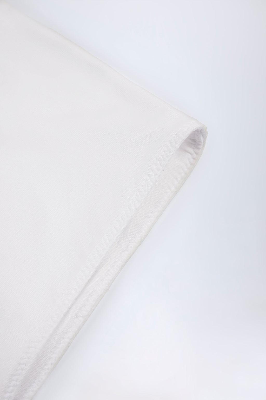 Chic Slinky Jersey Low-Rise Hotpants in White