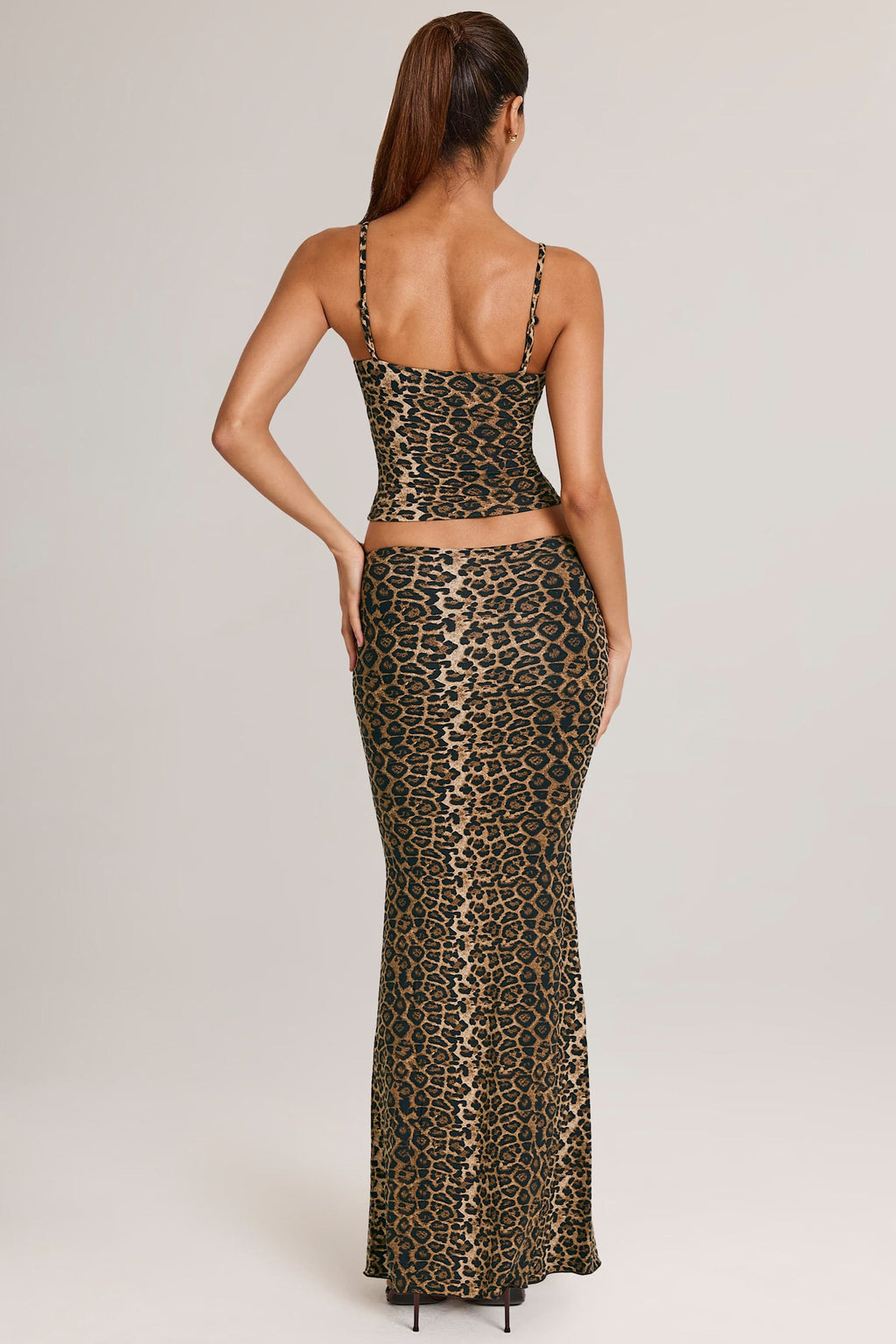 Chic Modal Mid-Rise Fishtail Maxi Skirt in Leopard Print