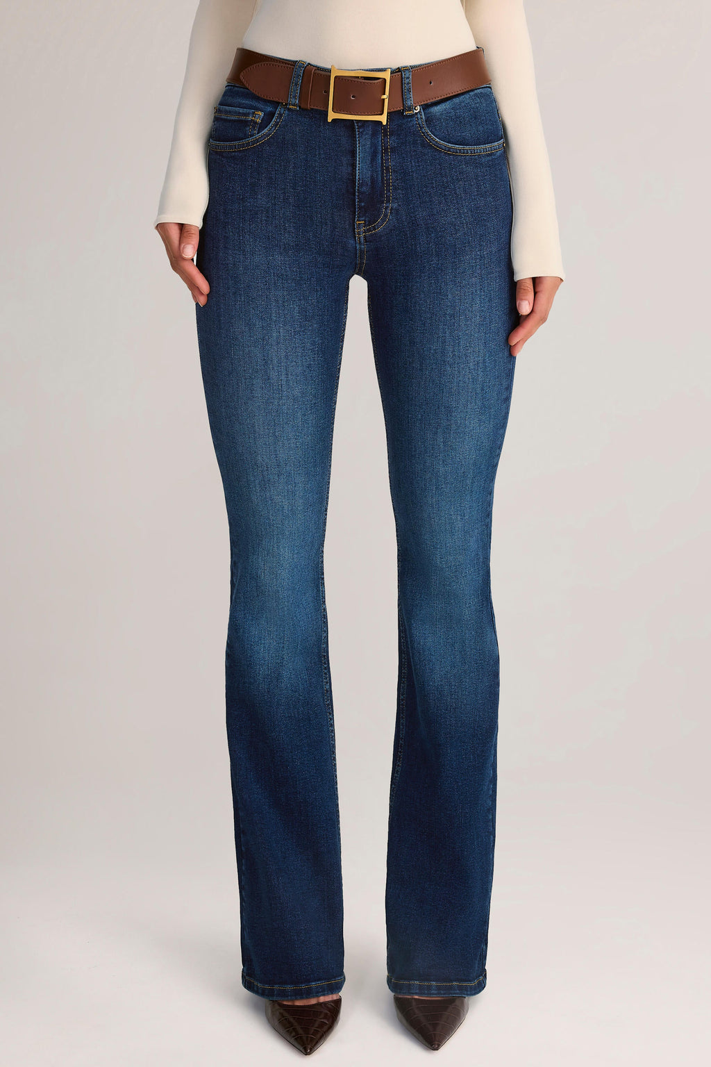 Chic Denim Mid-Rise Flared Jeans in Indigo