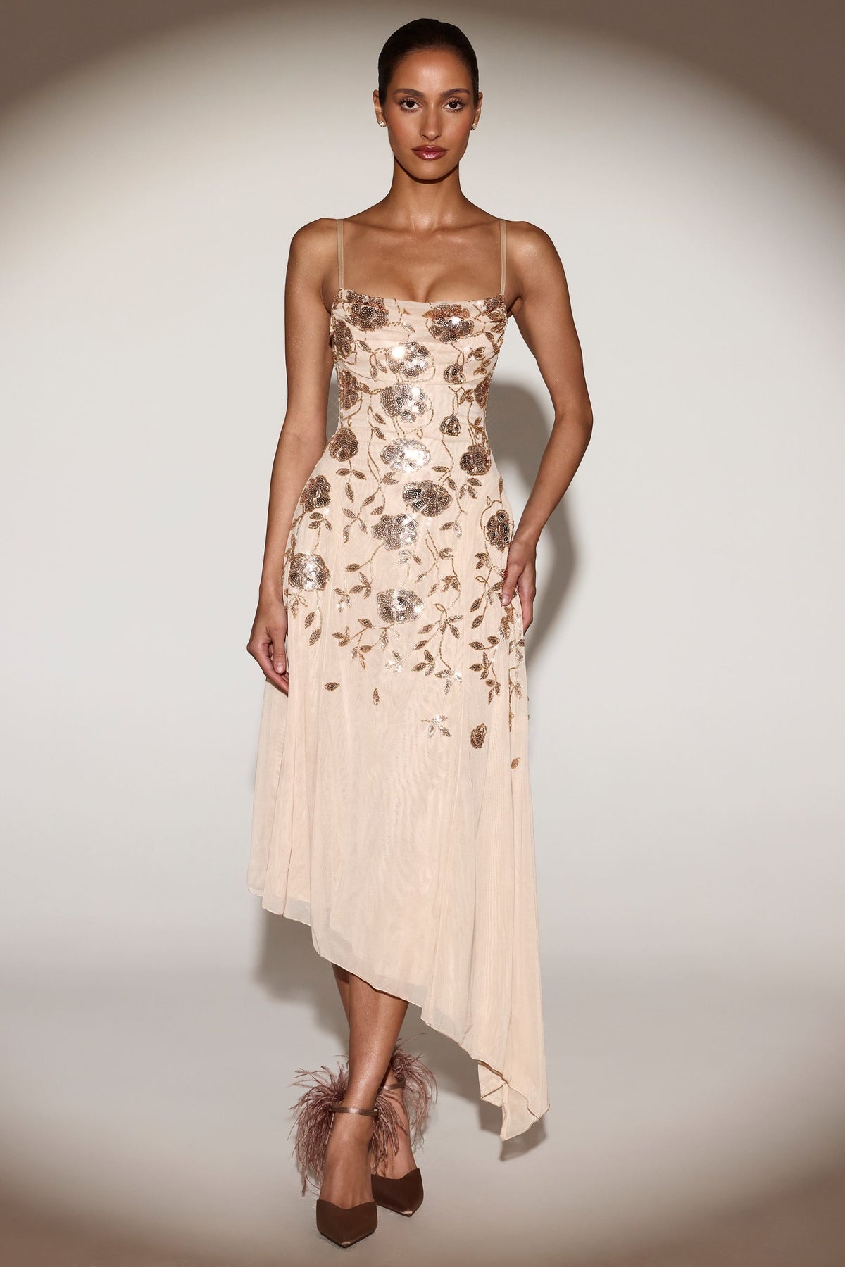 Chic Embellished Soft-Scoop Asymmetric Midaxi Dress in Gold