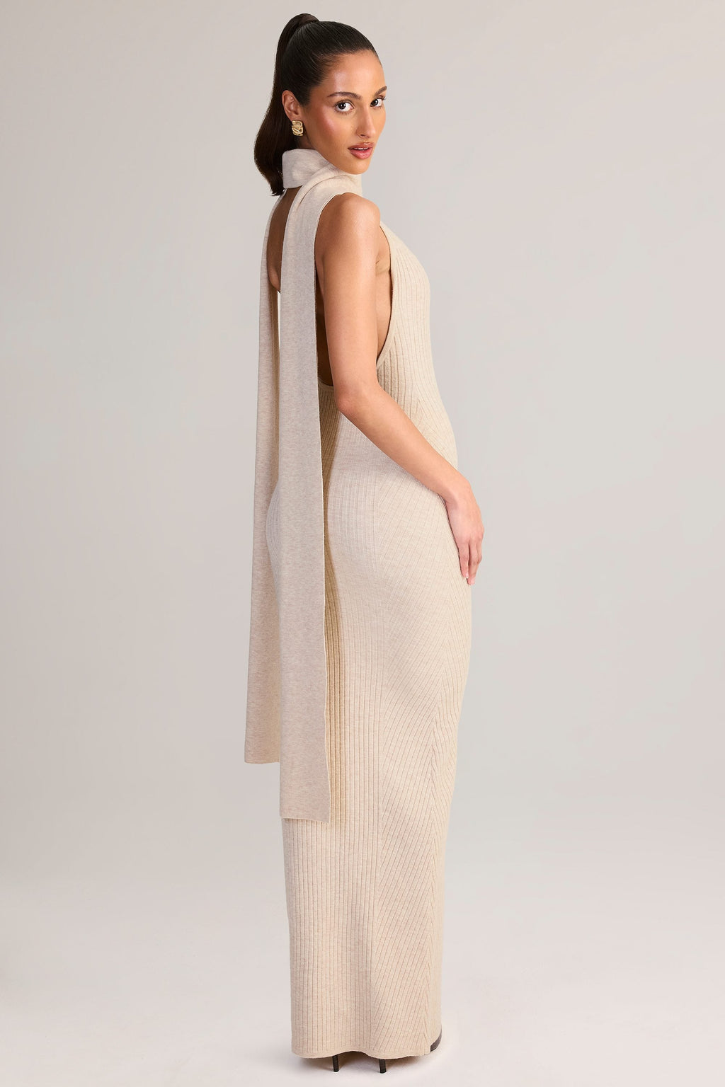 Chic Rib-Knit Scarf-Detail Halterneck Maxi Dress in Cream