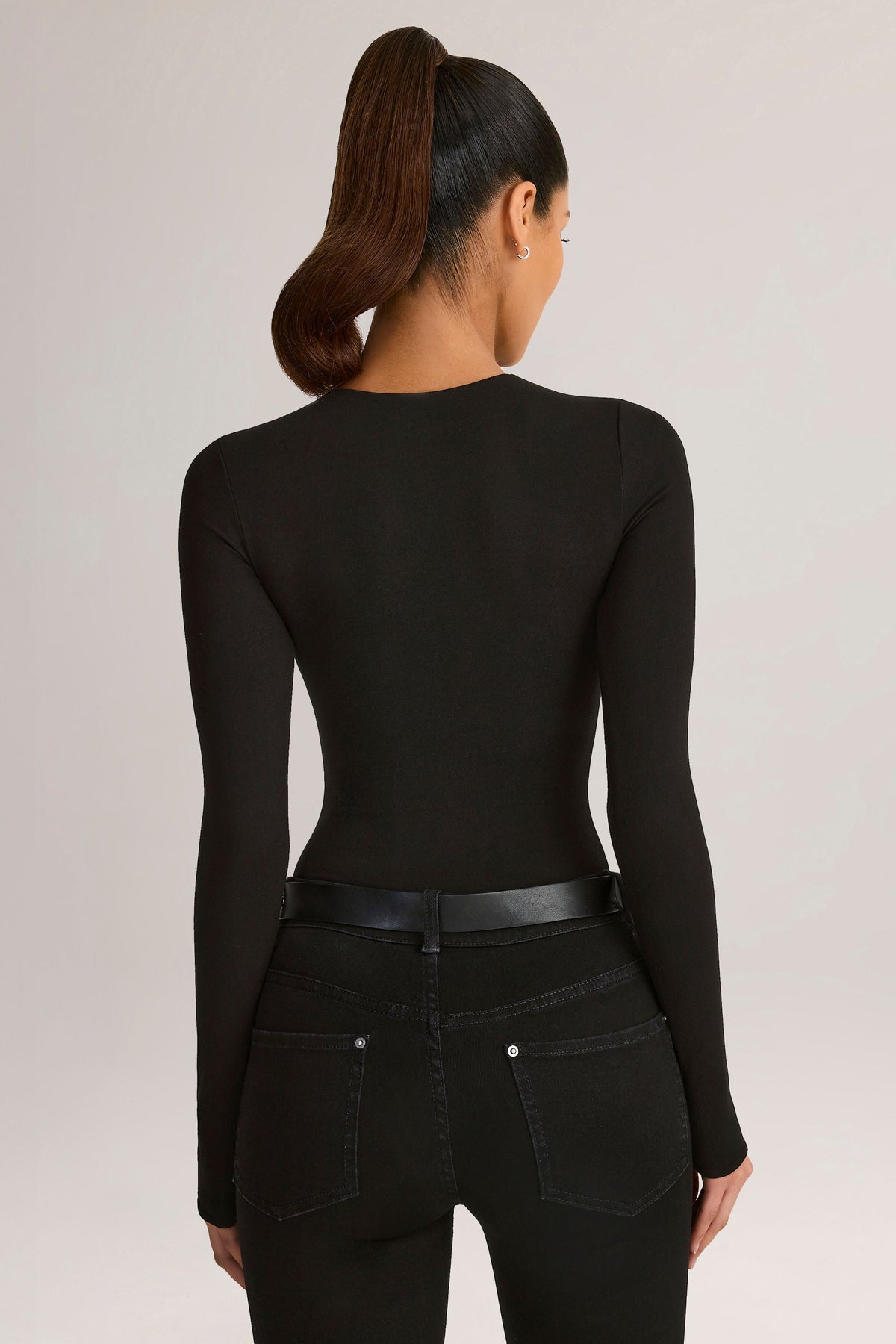 Chic Modal Round-Neck Long-Sleeve Bodysuit in Black