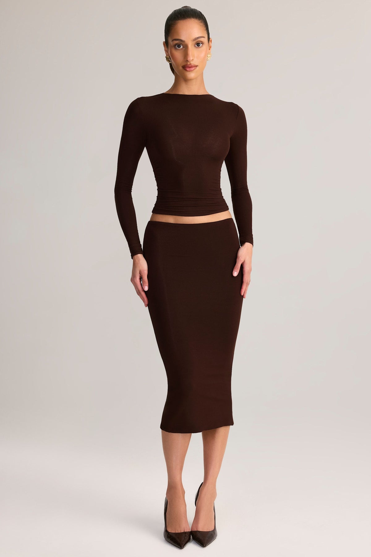 Chic Modal Mid-Rise Pencil Midi Skirt in Chocolate Brown