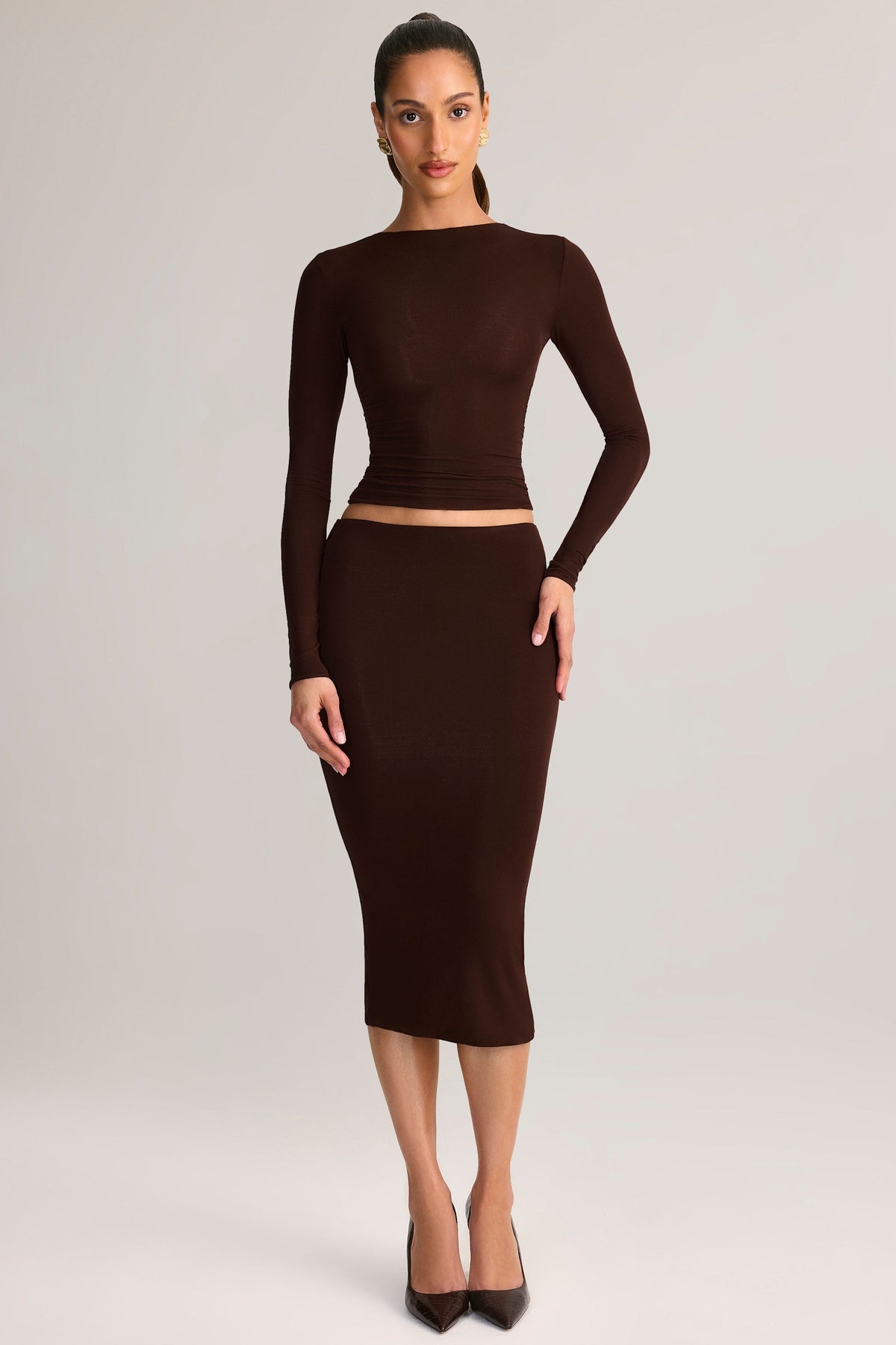 Chic Modal Mid-Rise Pencil Midi Skirt in Chocolate Brown