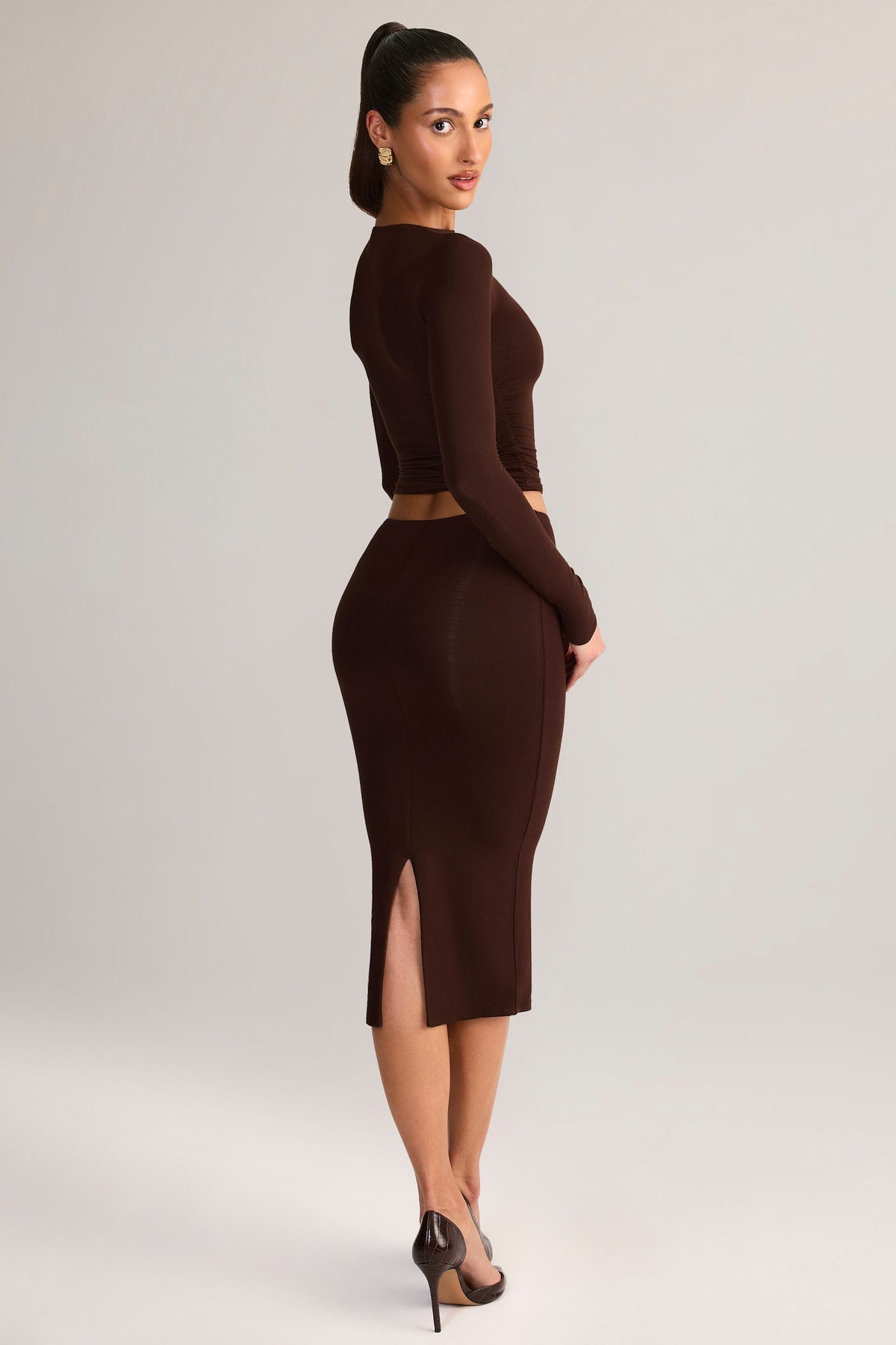 Chic Modal Mid-Rise Pencil Midi Skirt in Chocolate Brown