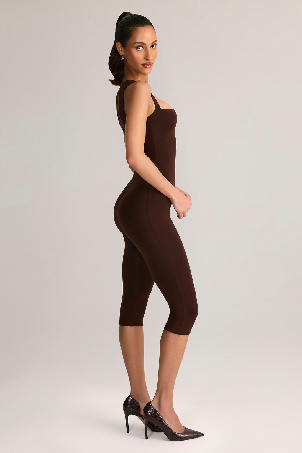 Chic Modal Square-Neck Bodycon Capri Jumpsuit in Chocolate Brown