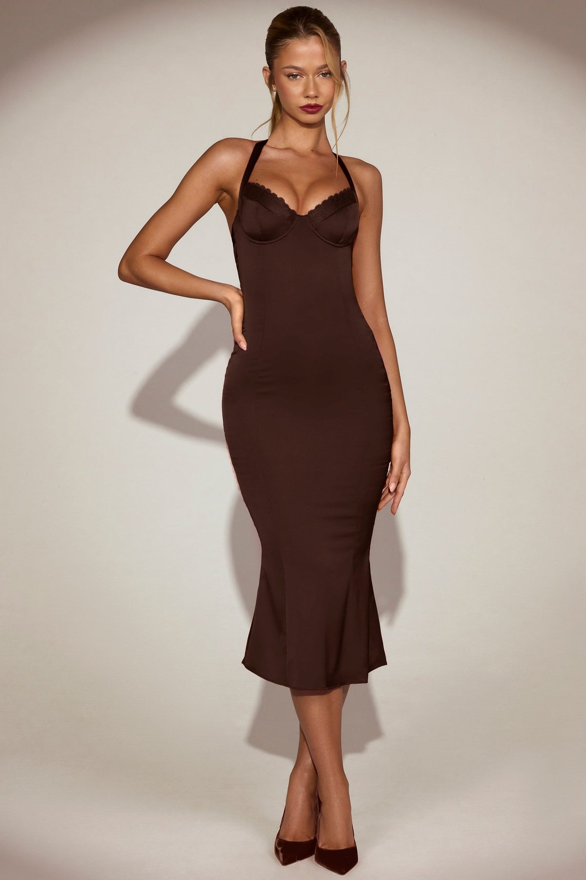 Chic Satin Sweetheart Bustier Fishtail Midaxi Dress in Chocolate Brown