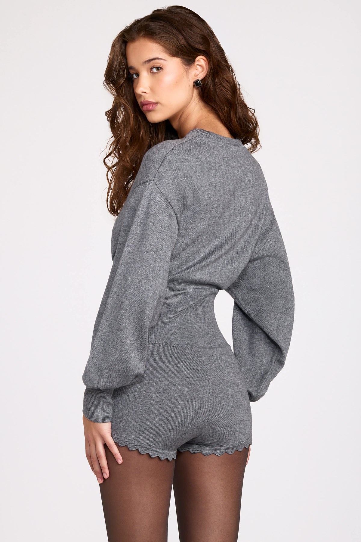 Chic Fine-Knit Long-Sleeve Romper in Grey