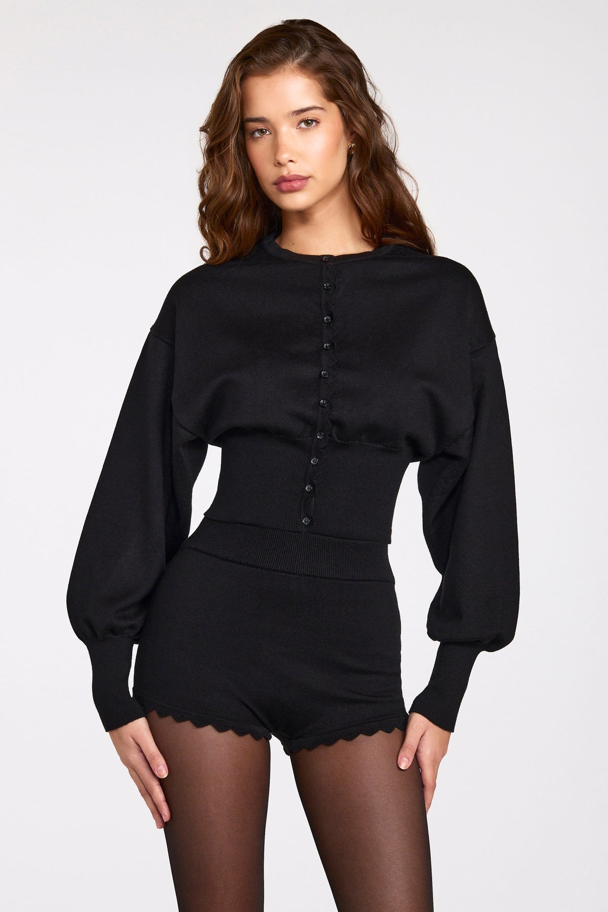 Chic Knit Long-Sleeve Cardigan in Black