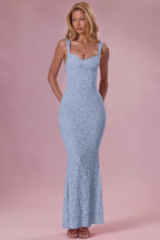 Chic Lace Sweetheart-Neck Gown in Sky Blue