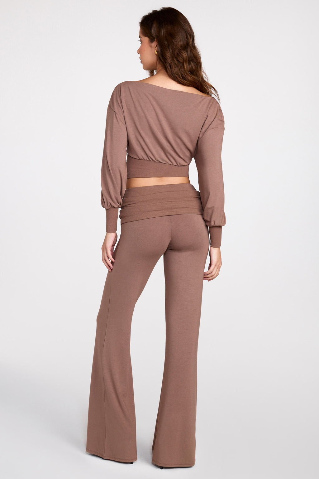 Chic Modal Low-Rise Straight-Leg Trousers in Mocha