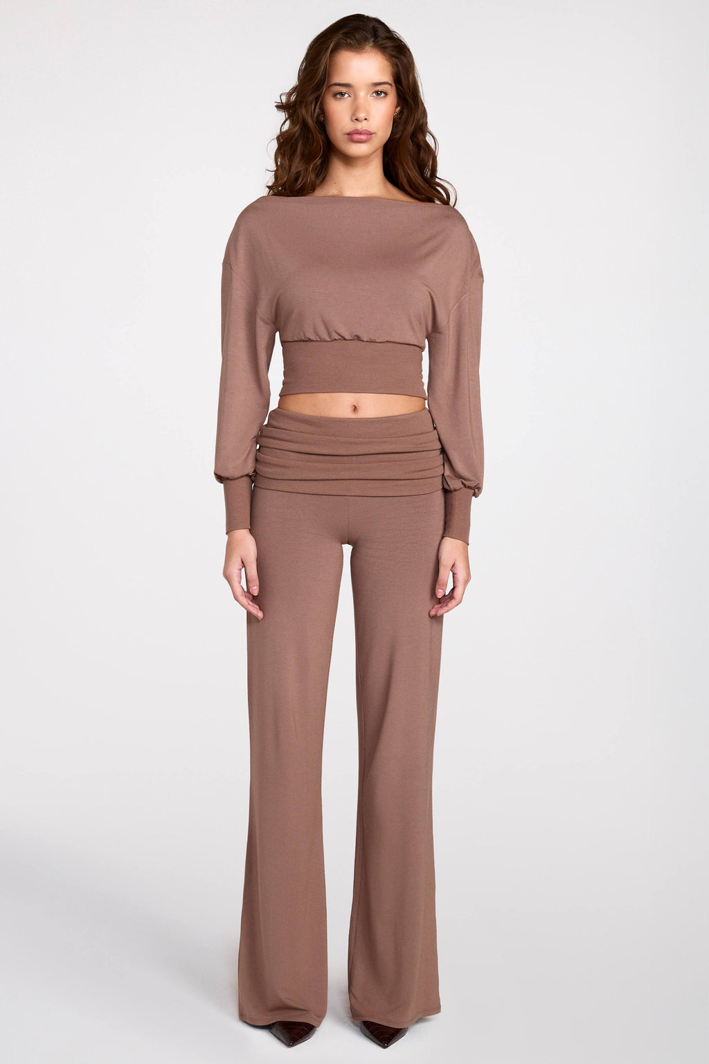 Chic Modal Low-Rise Straight-Leg Trousers in Mocha