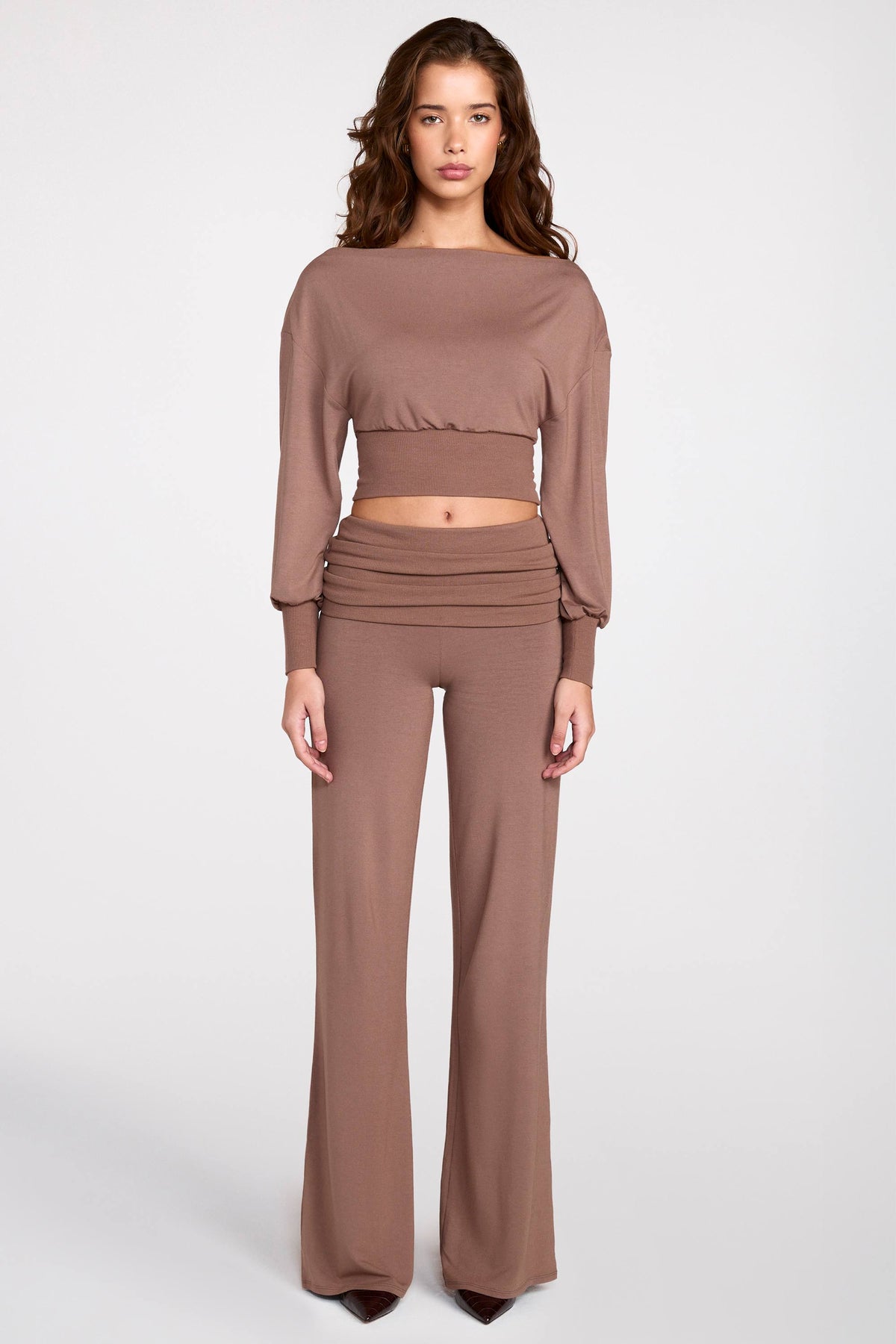 Chic Modal Low-Rise Straight-Leg Trousers in Mocha
