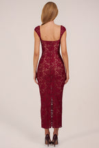 Chic Sweetheart-Neck Maxi Dress in Wine