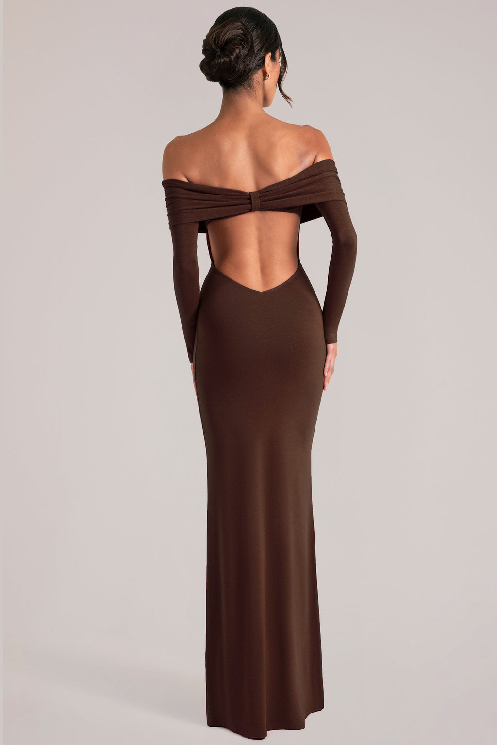 Chic Off-Shoulder Long-Sleeve Maxi Dress in Chocolate Brown