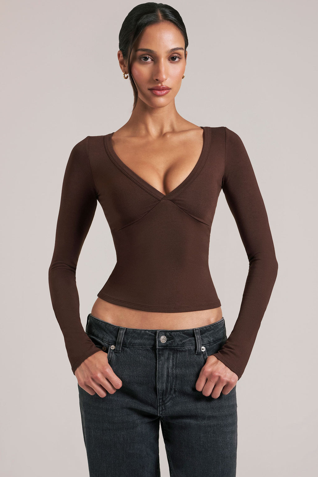 Chic V-Neck Long-Sleeve Top in Chocolate Brown