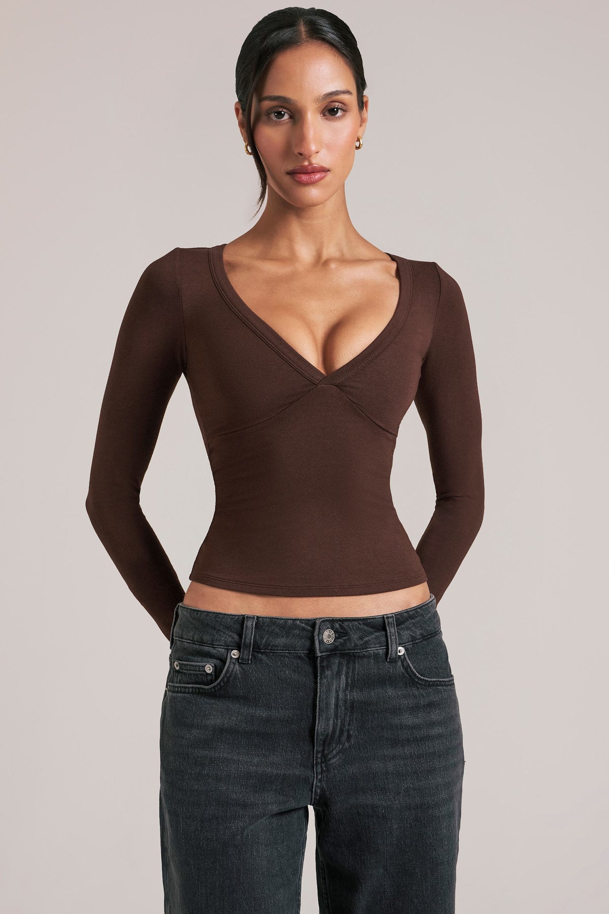 Chic V-Neck Long-Sleeve Top in Chocolate Brown
