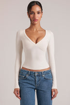 Chic V-Neck Long-Sleeve Top in Vanilla