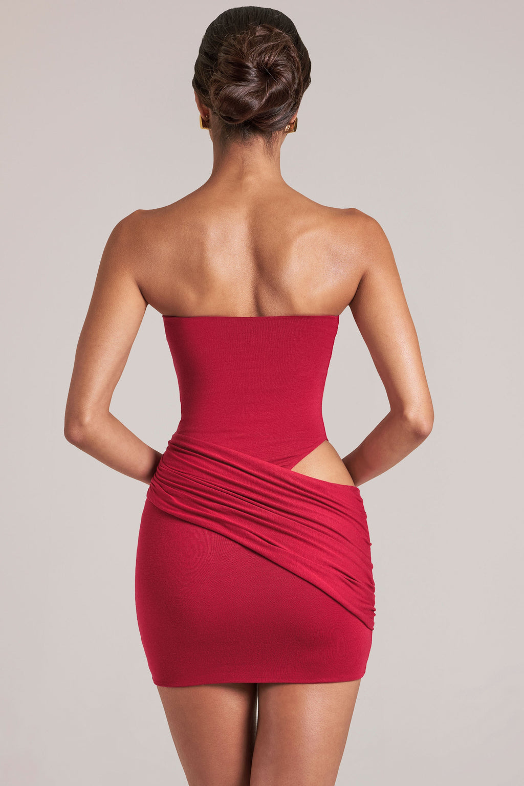 Chic Bandeau Bodycon Mini Dress in Cherry Red