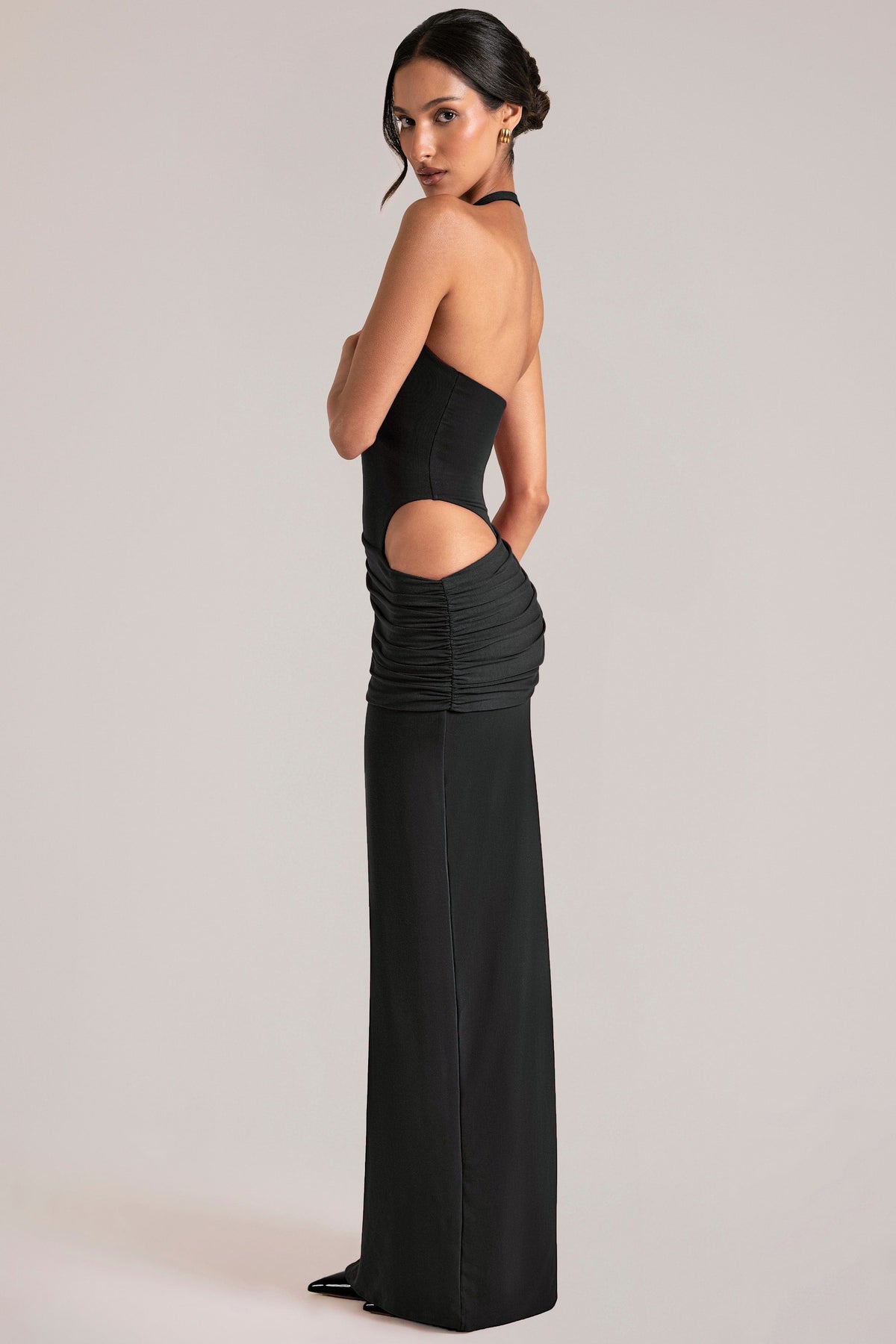 Chic Deep Plunge Halterneck Maxi Dress in Black