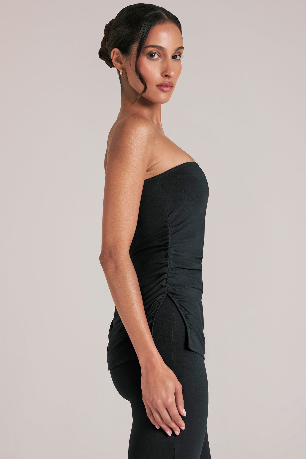 Chic Bandeau Longline Top in Black