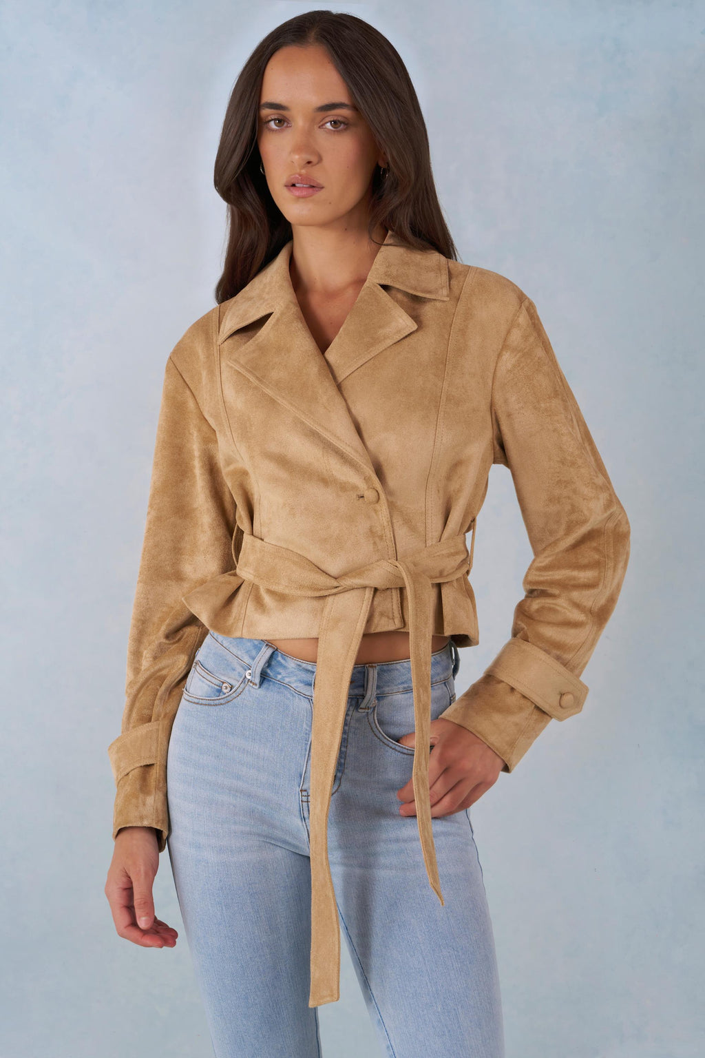 Chic Faux Suede Cropped Belted Jacket in Tan