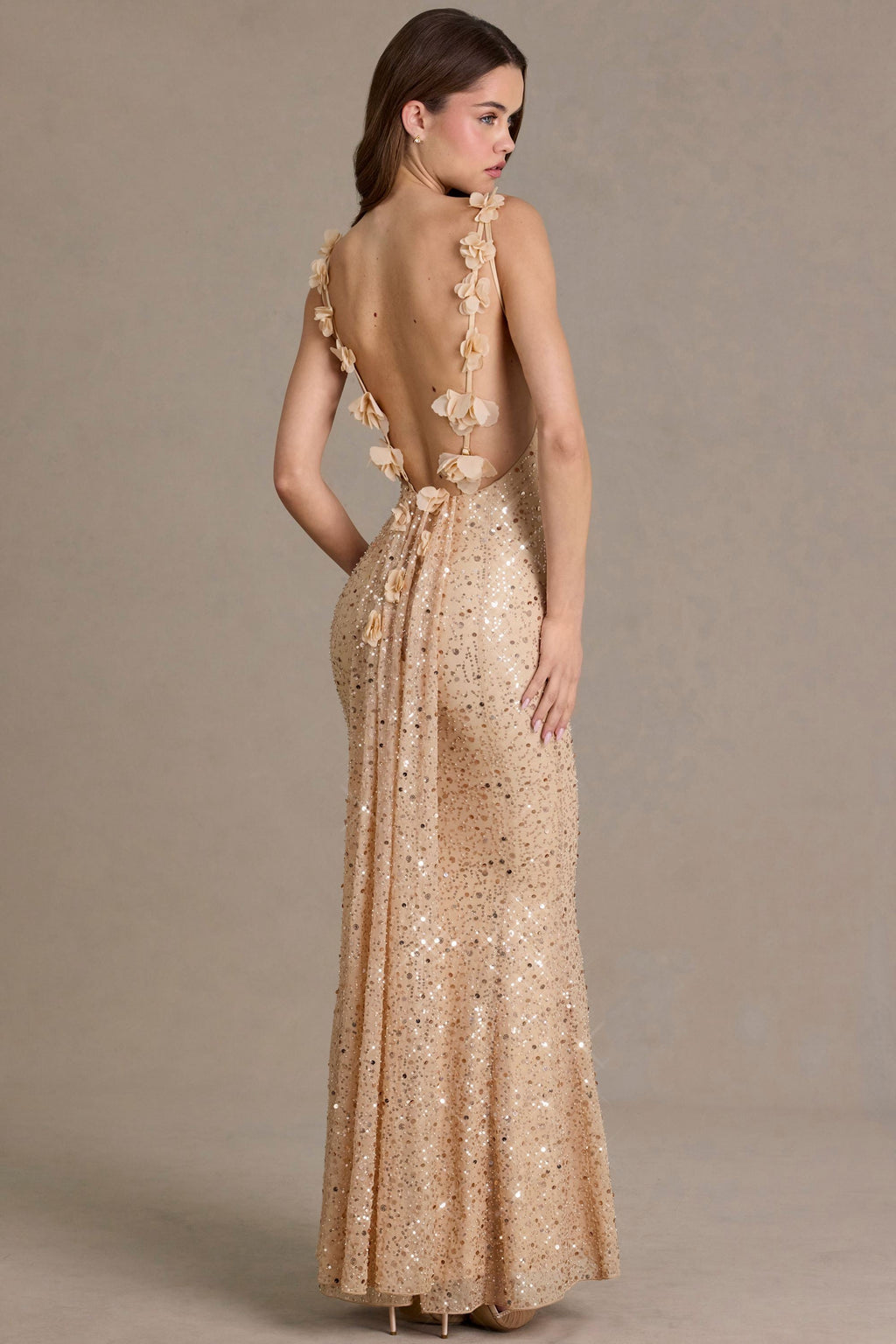 Chic Embellished Open-Back Maxi Dress in Gold