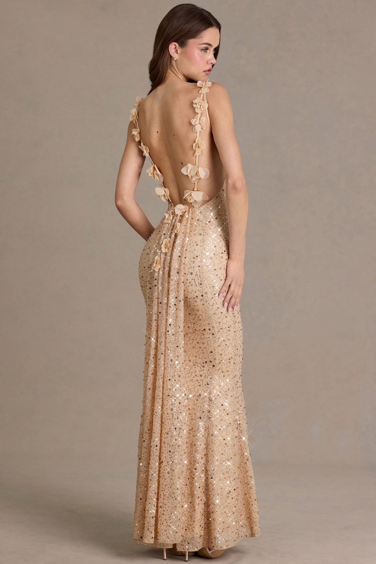 Chic Embellished Open-Back Maxi Dress in Gold