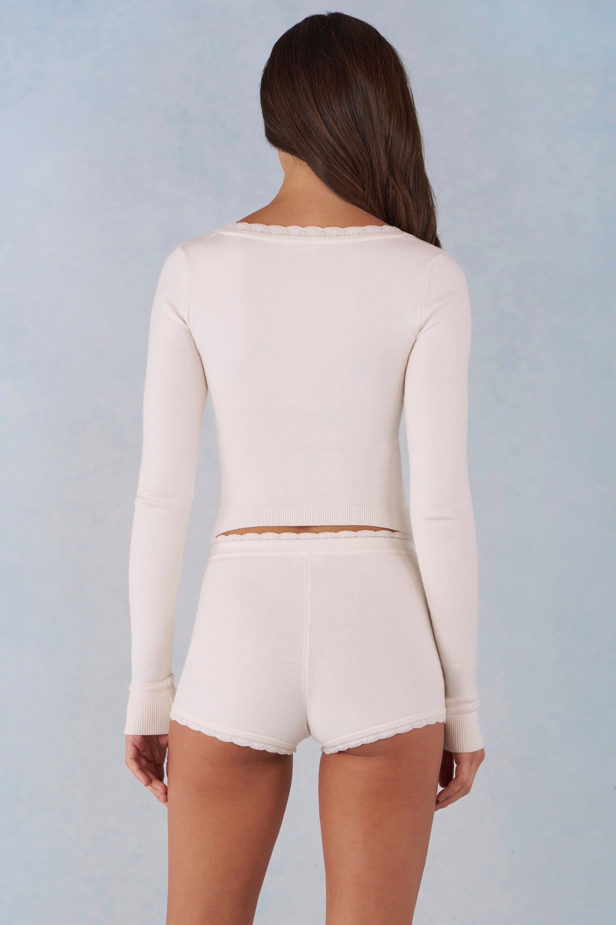 Chic Knit Long-Sleeve Cardigan in Ivory